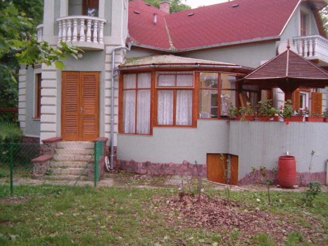 Szemesi Villa Балатонсарсо Стая снимка