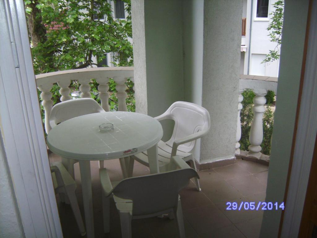 Szemesi Villa Балатонсарсо Стая снимка