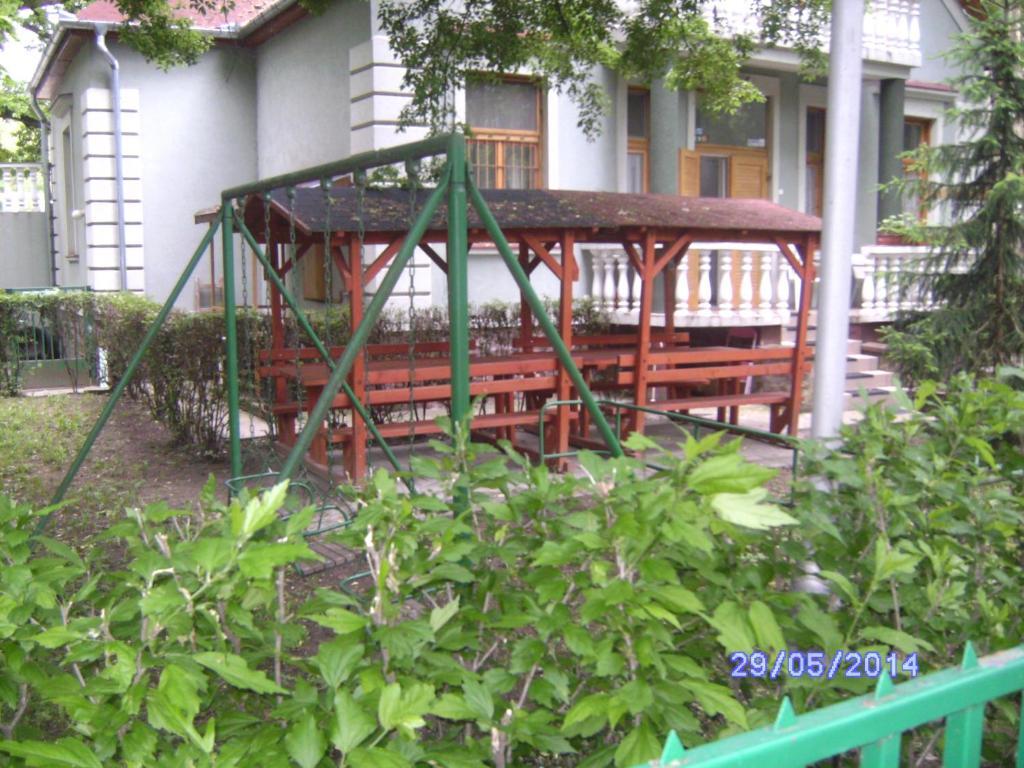 Szemesi Villa Балатонсарсо Екстериор снимка